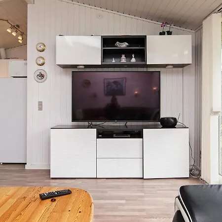 8 Person In Vaeggerlose-by Traum Boto By